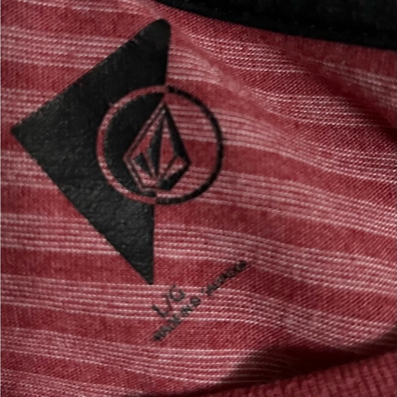 EUC Volcom Shirt Size Large - Picture 4 of 5